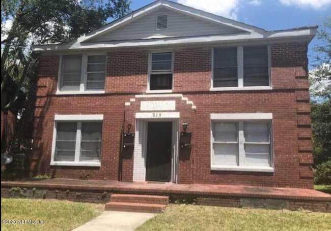 Building Photo - 519 W 23rd St