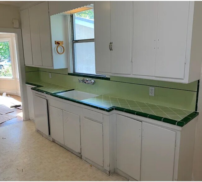 Foto del edificio - 4315 Essex St