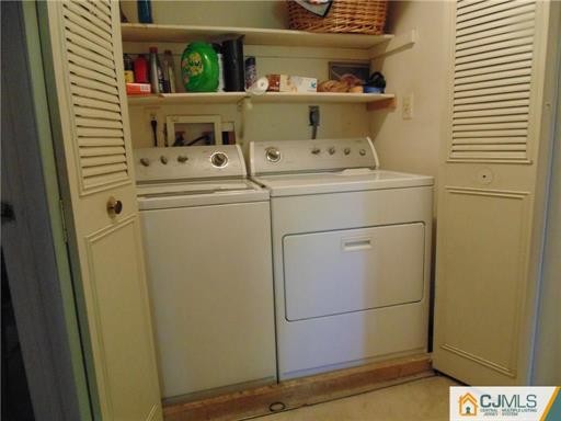 Foto del edificio - 1712 Woodbridge Commons Way