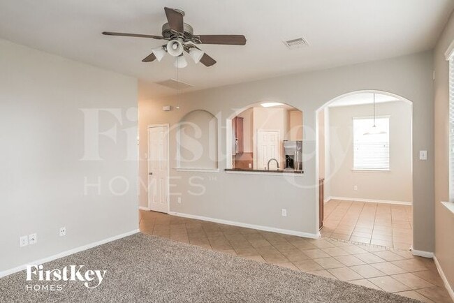 Building Photo - 1217 Stallion Ridge
