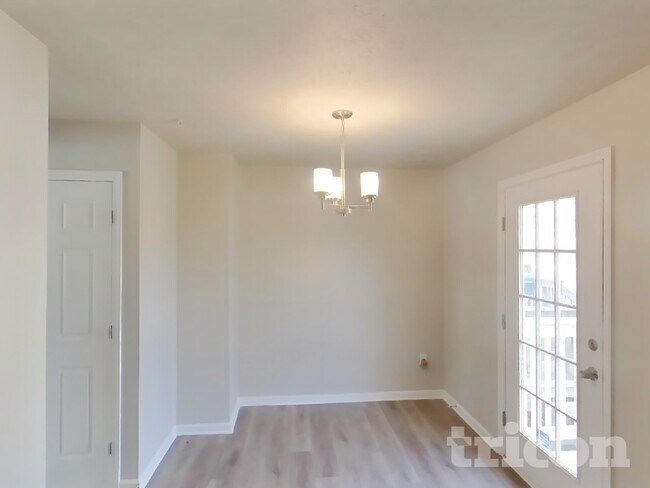 Foto del edificio - 3644 Derby Shire Cir