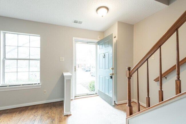 Building Photo - 9568 Kimberly Lynn Circle