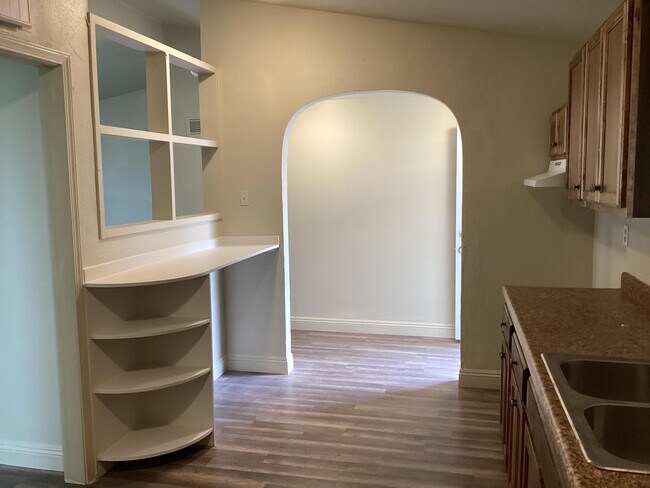 Foto del edificio - 44655 Raysack Ave