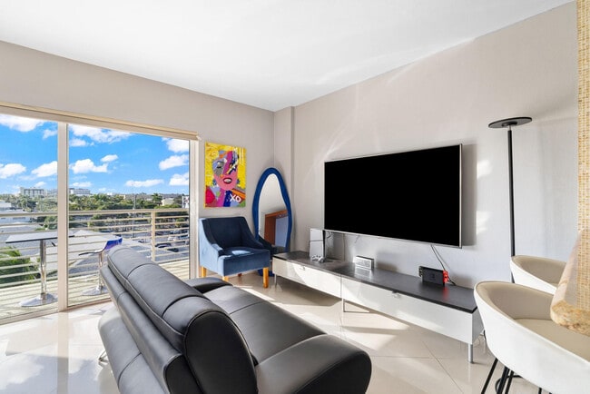 Foto del edificio - 2900 NE 30th St