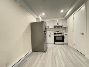 Building Photo - 4598 Sardis St