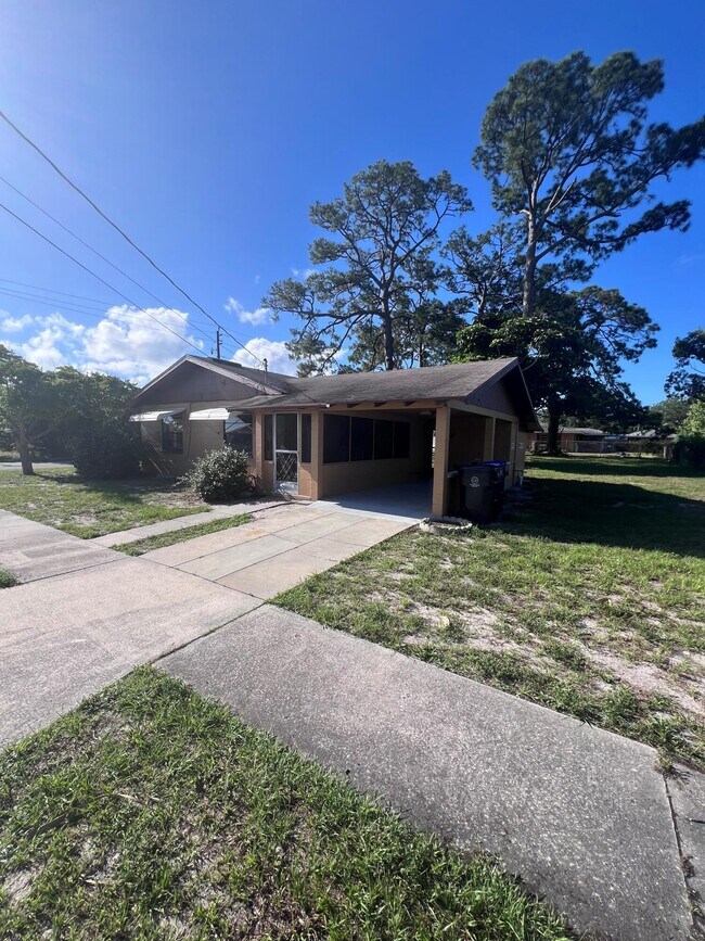 Foto del edificio - 4310 Mt Vernon Ave