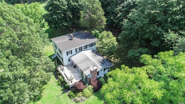 Building Photo - 1475 Waterview Dr