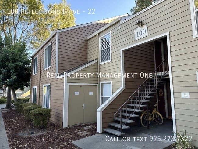 Photo - 100 Reflections Dr House