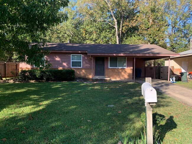 Foto del edificio - 10008 Bradley Dr., Little Rock AR 72209 - ...