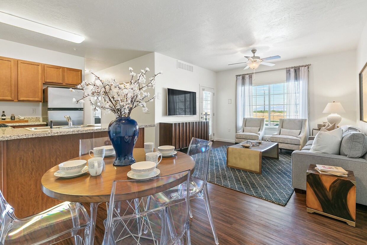 Primary Photo - Outlook Apartments