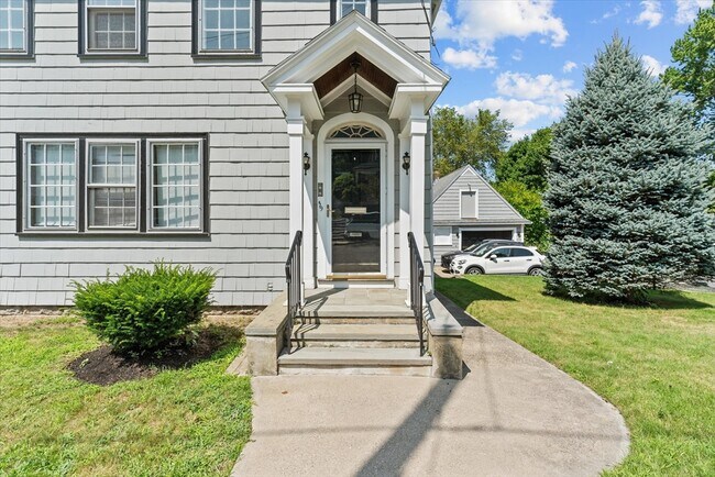 Building Photo - 59 Hillsdale Rd