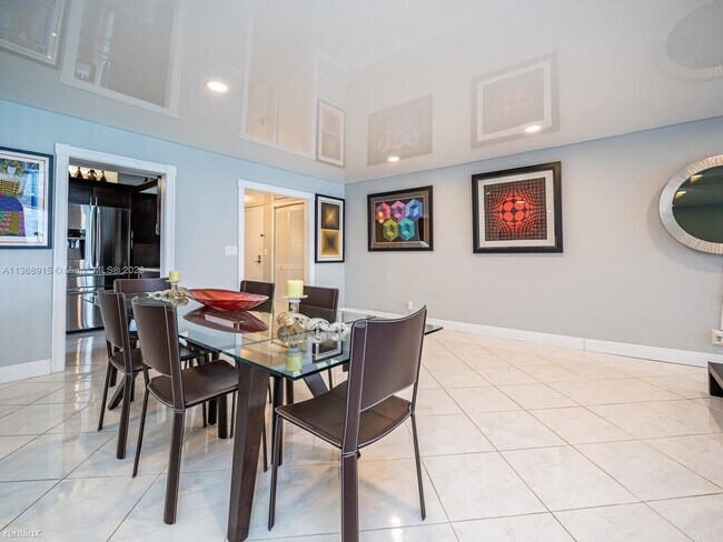 Building Photo - 2 br, 2 bath Condo - 2401 S Ocean Dr Apt 1201