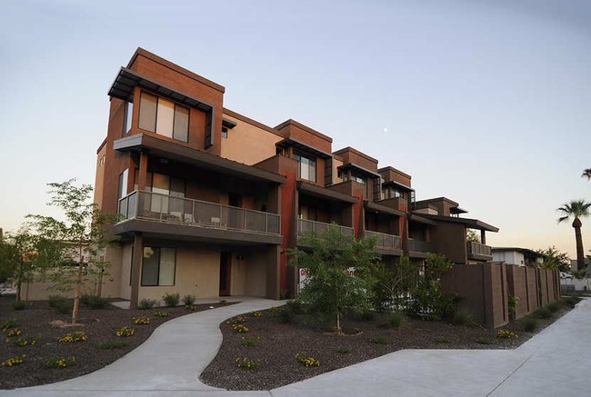 Primary Photo - Old Town South Condominiums