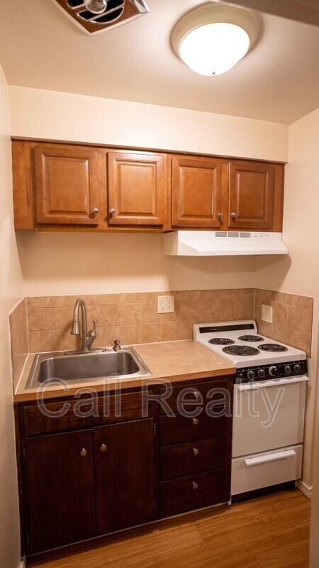 Foto del edificio - 5223 N Crestline St