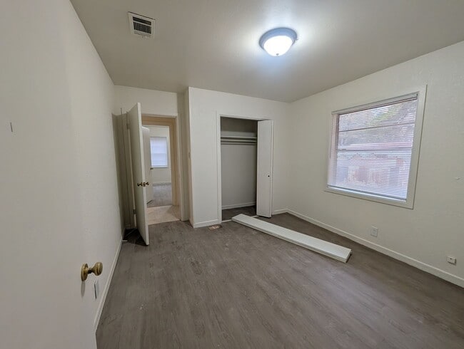 Foto del edificio - Freshly Remodeled Home Coming Soon