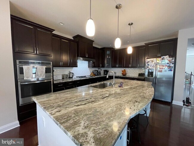 Foto del edificio - 4209 Lariat Way