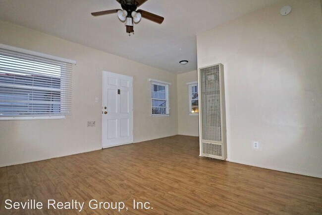 Foto del edificio - 4638-4648 North Ave