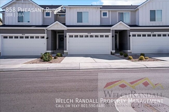 Foto del edificio - 858 Pheasant Run Ln