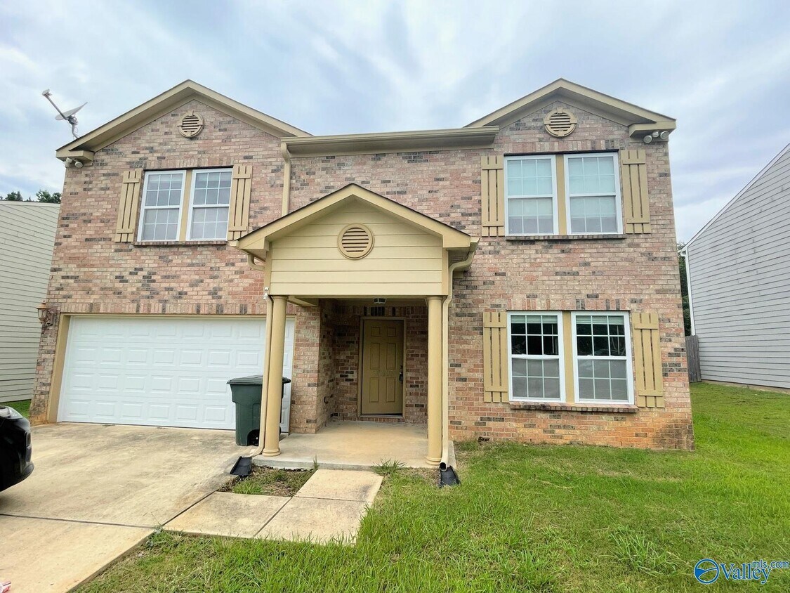 30003 Westfield Dr, Harvest, AL 35749 House Rental in Harvest, AL