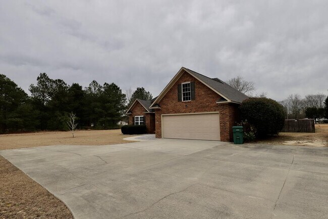 Building Photo - 4410 Patriot Pkwy