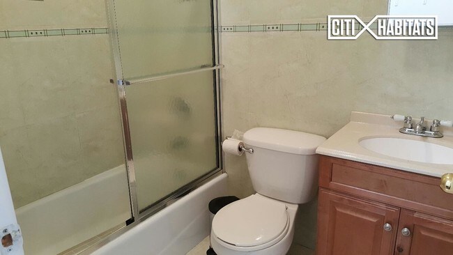 Foto del edificio - 192 Linden St