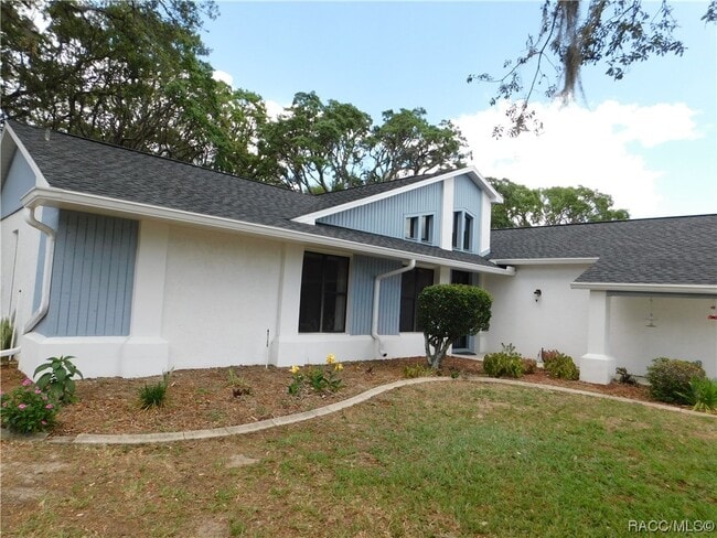 Building Photo - 62 N Pizarro Point