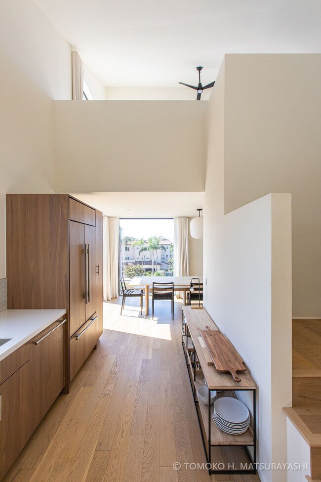 Kitchen to Dining - 584 Laguna Dr