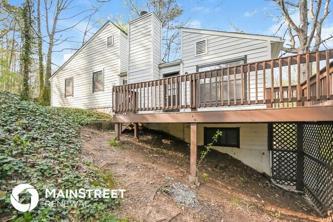 Building Photo - 358 Shalloway Dr NE