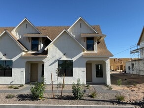 Building Photo - 8232 E University Dr