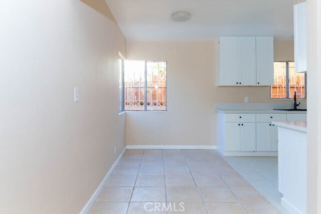 Foto del edificio - 3711 W 110th St