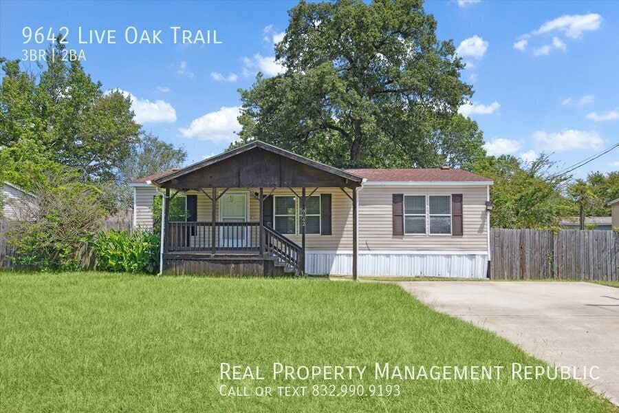 Primary Photo - 9642 Live Oak Trail