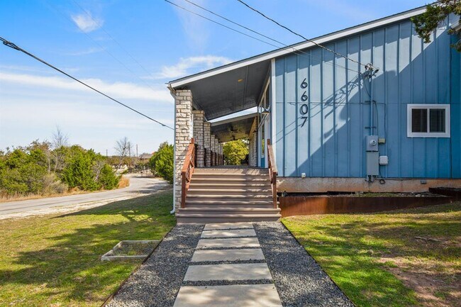 Building Photo - 6607 Avenida Ann St