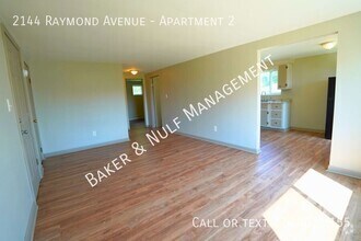 Building Photo - 2144 Raymond Ave