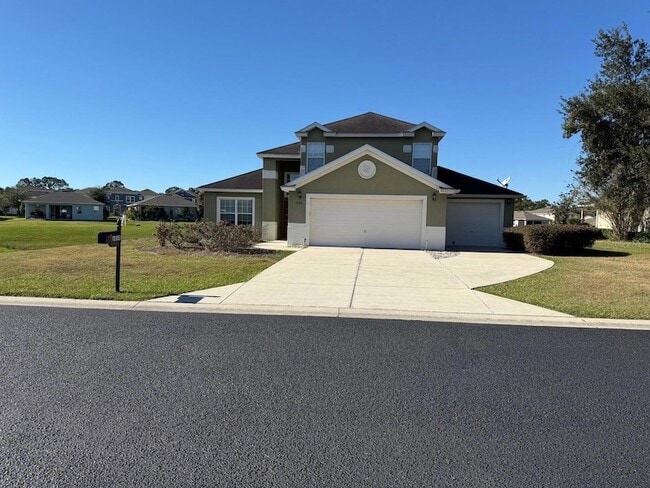 Building Photo - 6048 SW 49th Ave