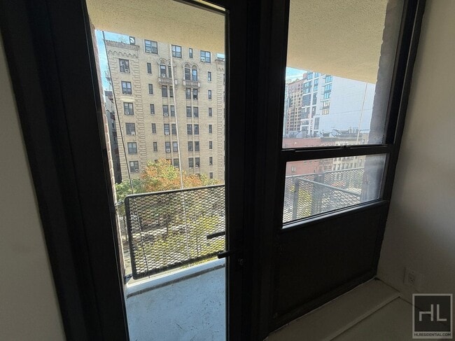 Foto del edificio - EAST 35 STREET