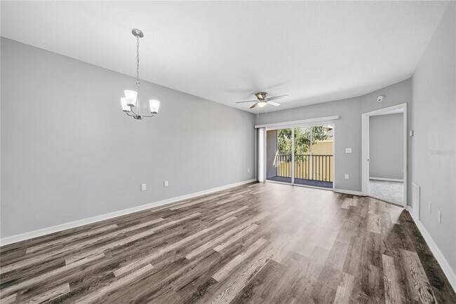 Foto del edificio - 6436 Cypressdale Dr