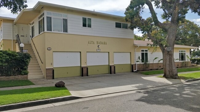 Building Photo - 601 9th St