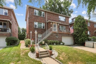 Building Photo - 1184 Rhinelander Ave