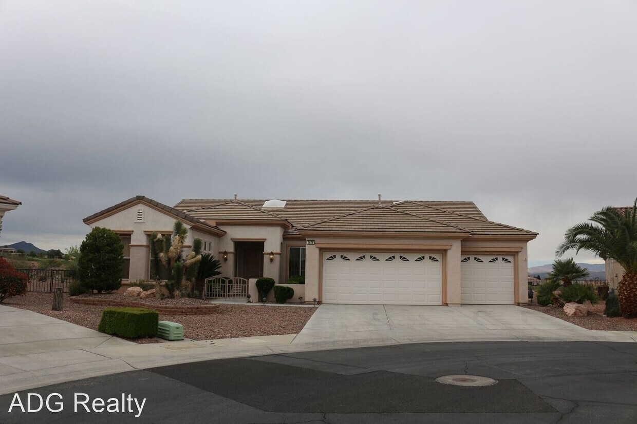 Foto principal - 2 br, 2 bath House - 2608 Bakersfield Ct. ...