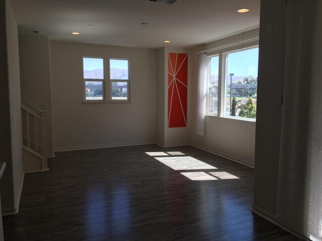 Building Photo - 1506 Bleecker St