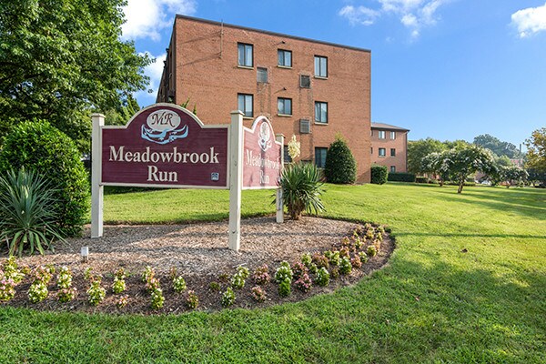 Foto del edificio - Meadowbrook Run