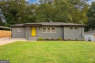 Building Photo - 2658 Miriam Ln