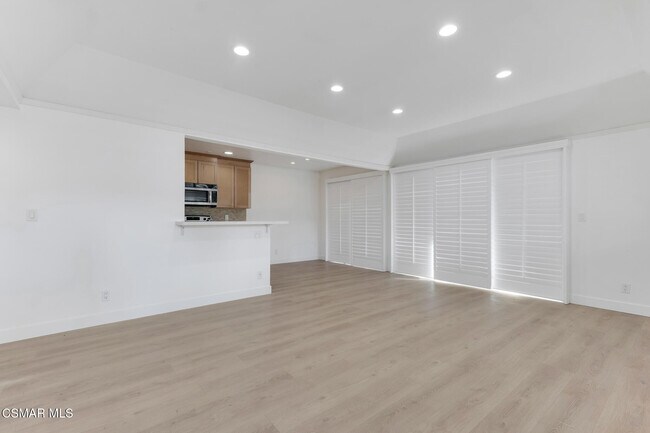 Building Photo - 1202 Landsburn Cir