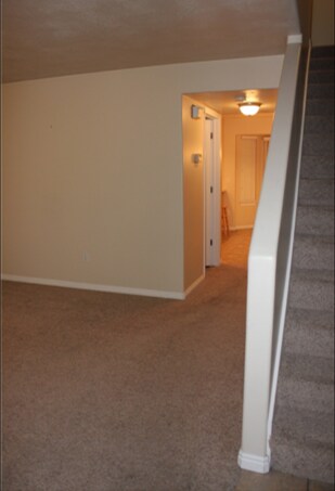 Building Photo - 1552 E 1350 S