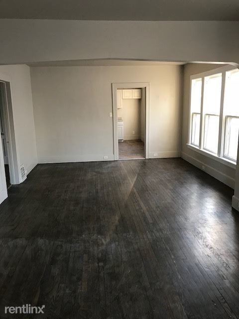 Building Photo - 3 br, 1 bath House - 1326 Chestnut St