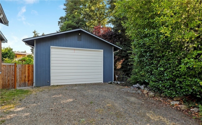 Foto del edificio - Beautifully Remodeled 4BR/2BA Home in Kirk...