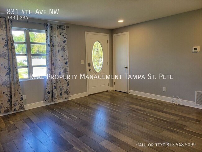 Foto del edificio - 831 4th Ave NW