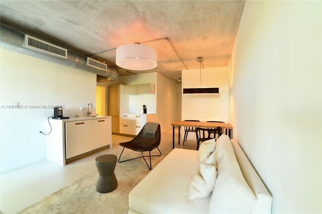 Foto del edificio - 3 Island Ave