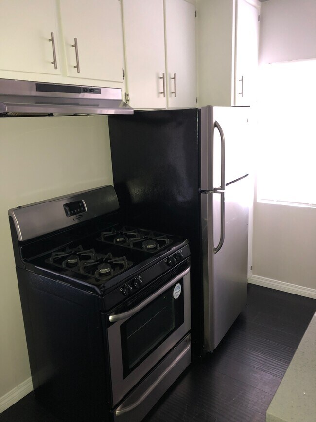 Foto del edificio - 5940 San Fernando Rd