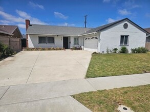 Building Photo - 5091 Quail Cir